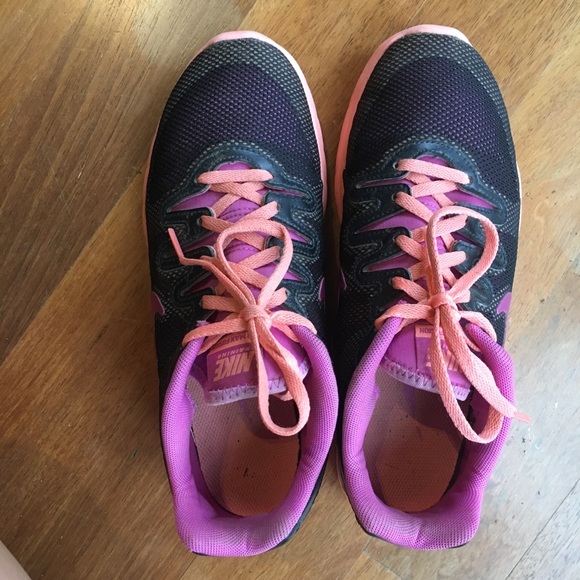 Nike Air Max Fusion Running Shoes - Picture 4 of 4